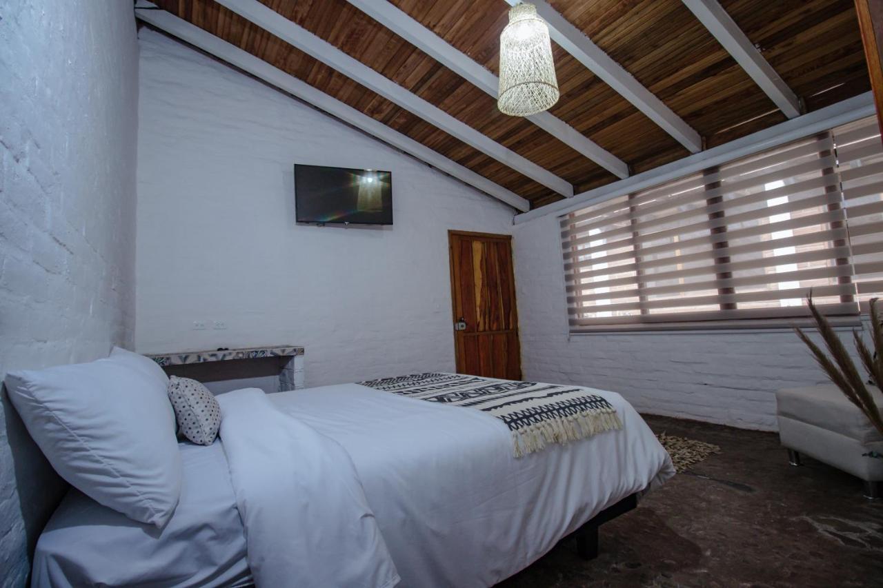 Bed and Breakfast Rustic Quinta La Aurora Baños Zewnętrze zdjęcie